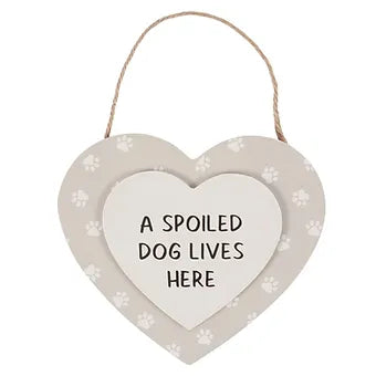 A Spoiled Dog Lives Here Hanging Heart Sign Daisy Devotion