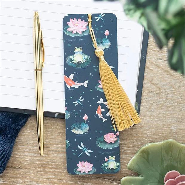 Pond Dipping Bookmark Daisy Devotion